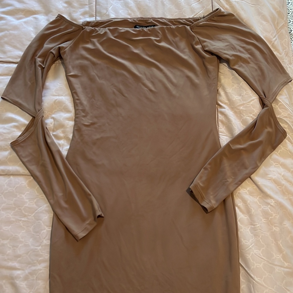 Brown dress